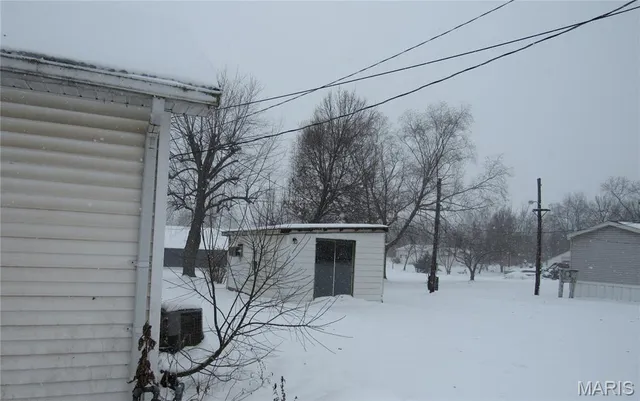 $39,900 | 401 Grout Street, White Hall, IL 62092