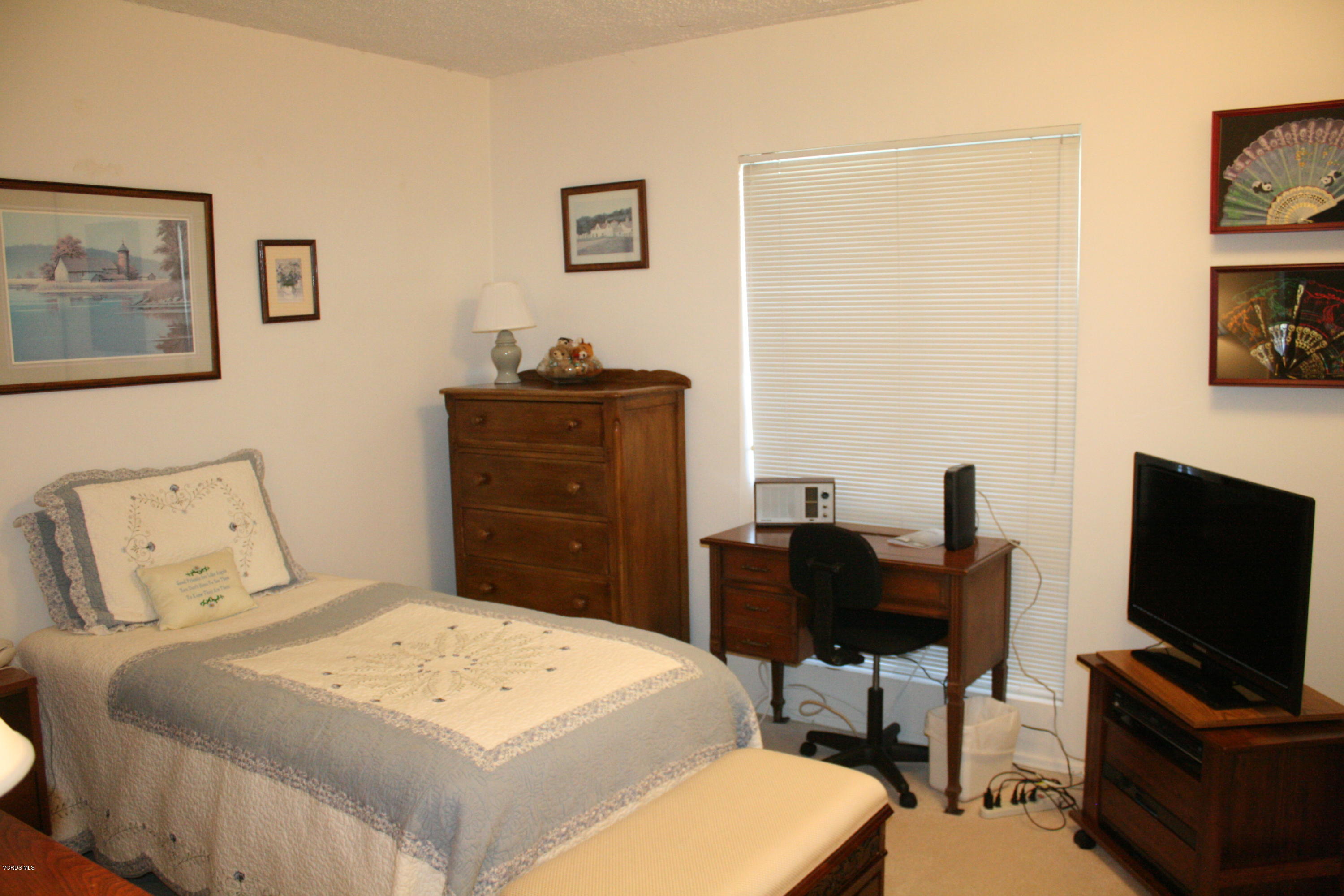 9915 Bothwell Road Northridge, CA 91324 - Photo 28 of 43 Bed 2 (1)