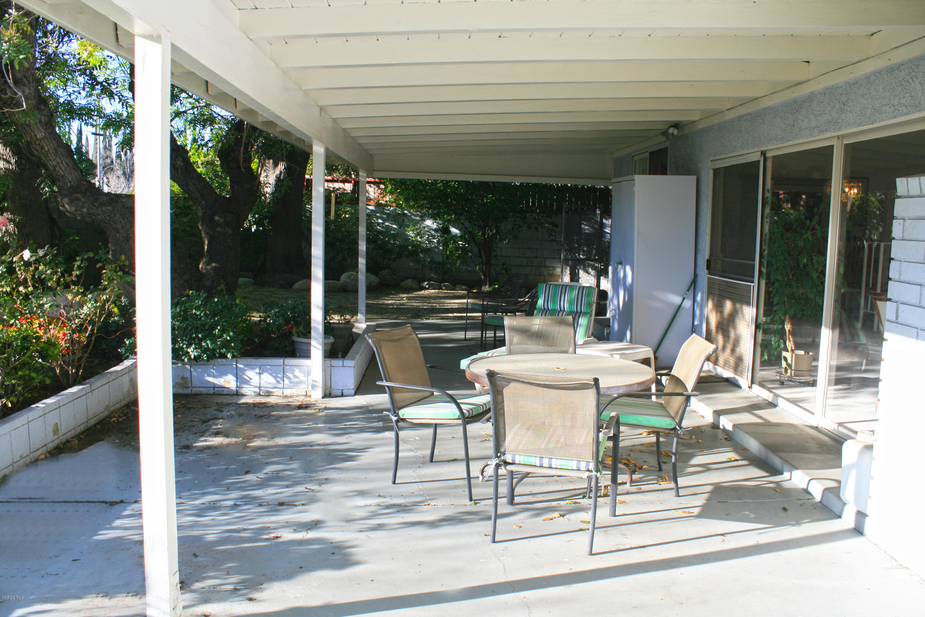 9915 Bothwell Road Northridge, CA 91324 - Photo 38 of 43 Rear (16)