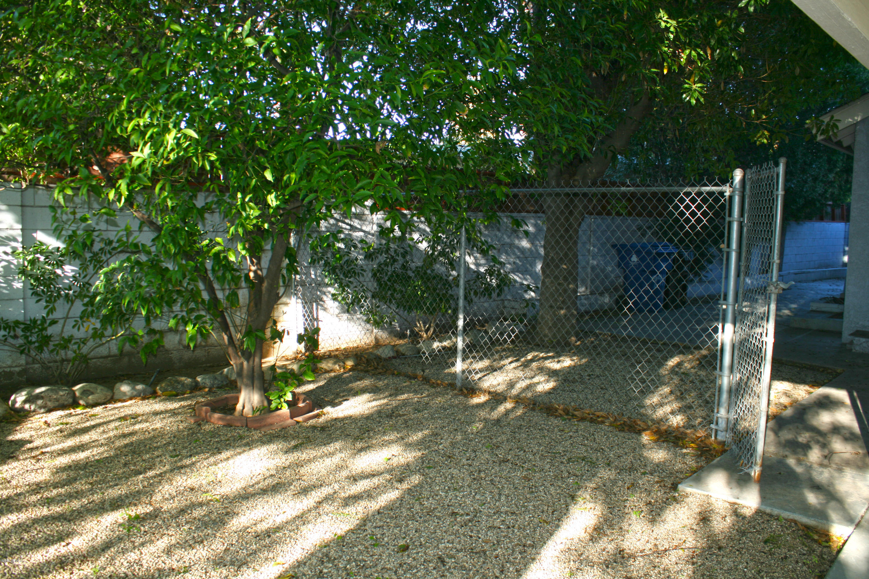 9915 Bothwell Road Northridge, CA 91324 - Photo 41 of 43 Rear (2)