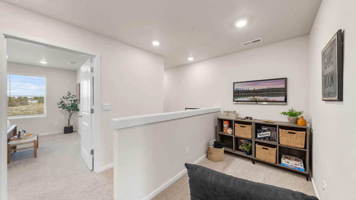 62739 Eagle Road Bend, OR 97701 - Photo 20 of 27 020 tech niche