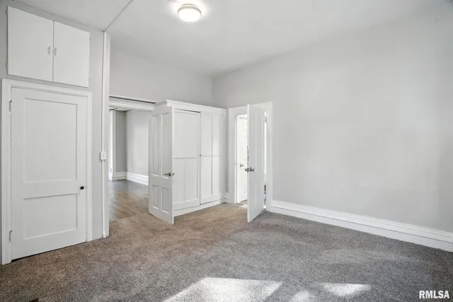 $124,900 | 325 Kirkwood Boulevard, Davenport, IA 52803