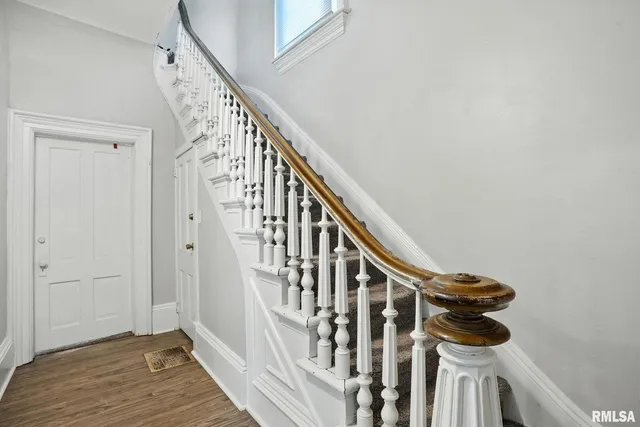 $124,900 | 325 Kirkwood Boulevard, Davenport, IA 52803