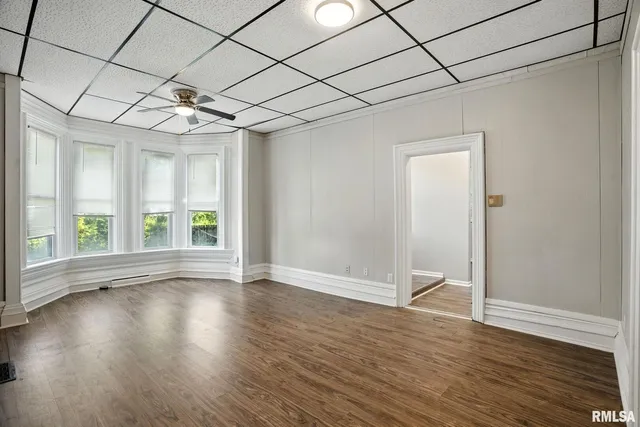 $124,900 | 325 Kirkwood Boulevard, Davenport, IA 52803