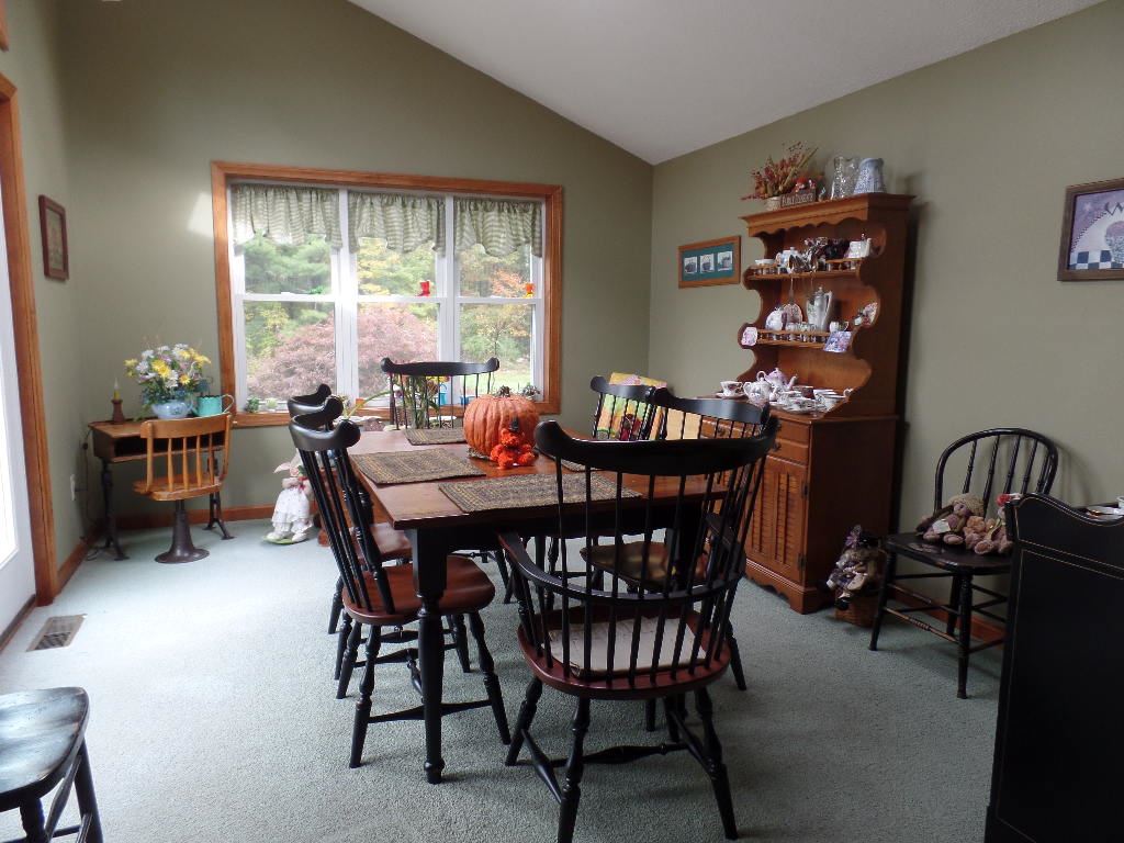 578 Hooksett Road Auburn, NH 03032 - Photo 14 of 25