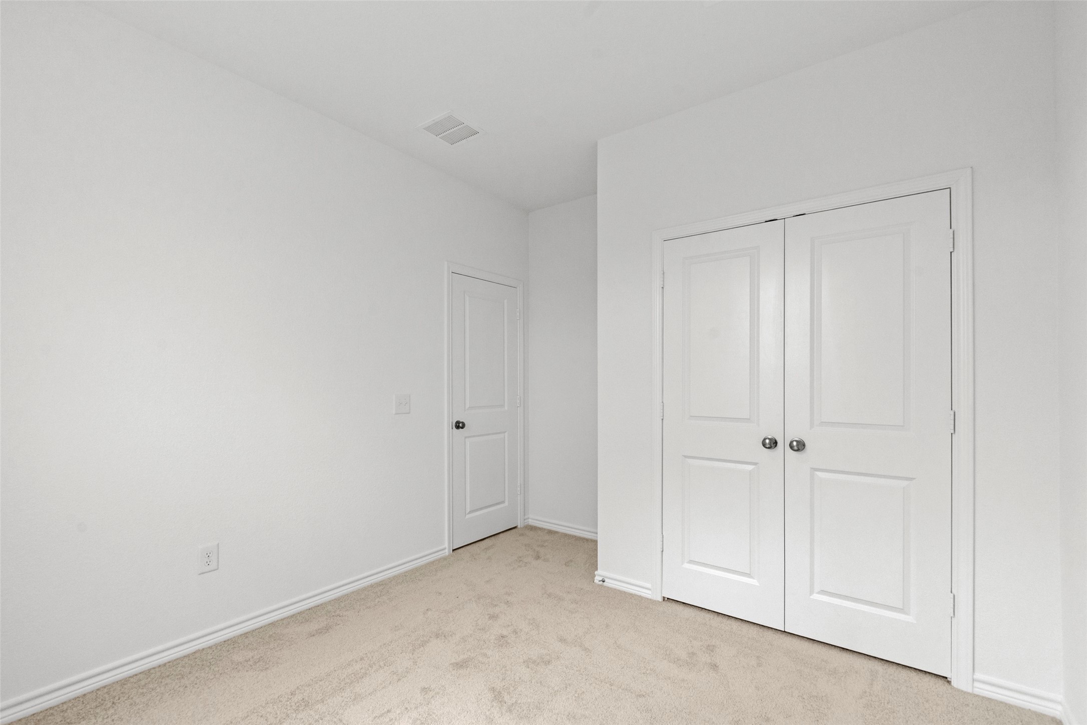 15226 Canyon Rapids Road Conroe, TX 77302 - Photo 11 of 29