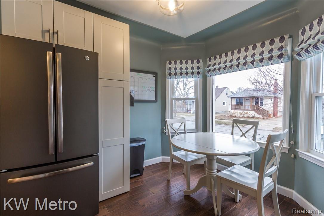 785 Princeton Road Berkley, MI 48072 - Photo 5 of 28 Princton Berkley-4.jpg