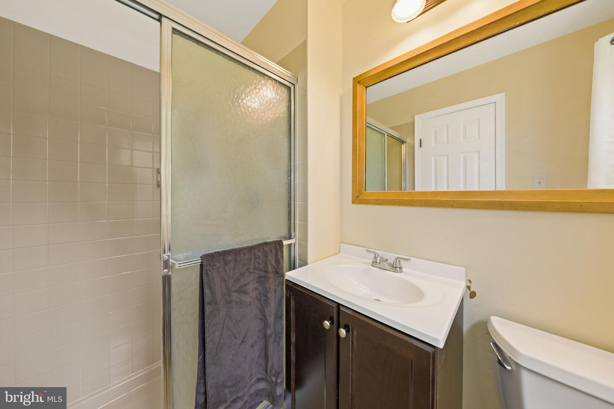 3804 Briars Road Olney, MD 20832 - Photo 16 of 31 Master Bath