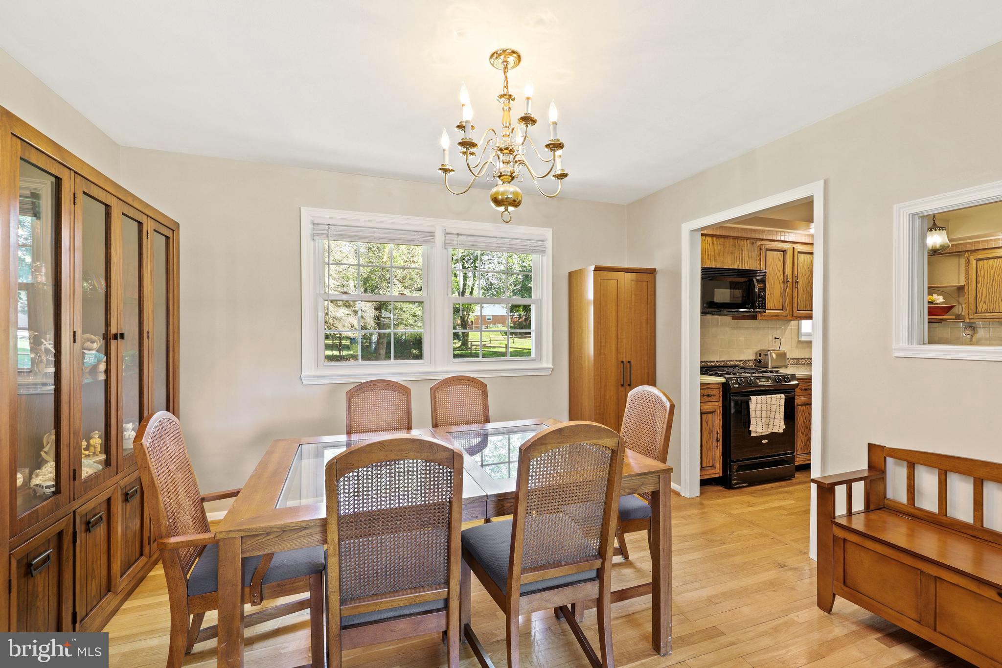 3804 Briars Road Olney, MD 20832 - Photo 10 of 31 Dining Room