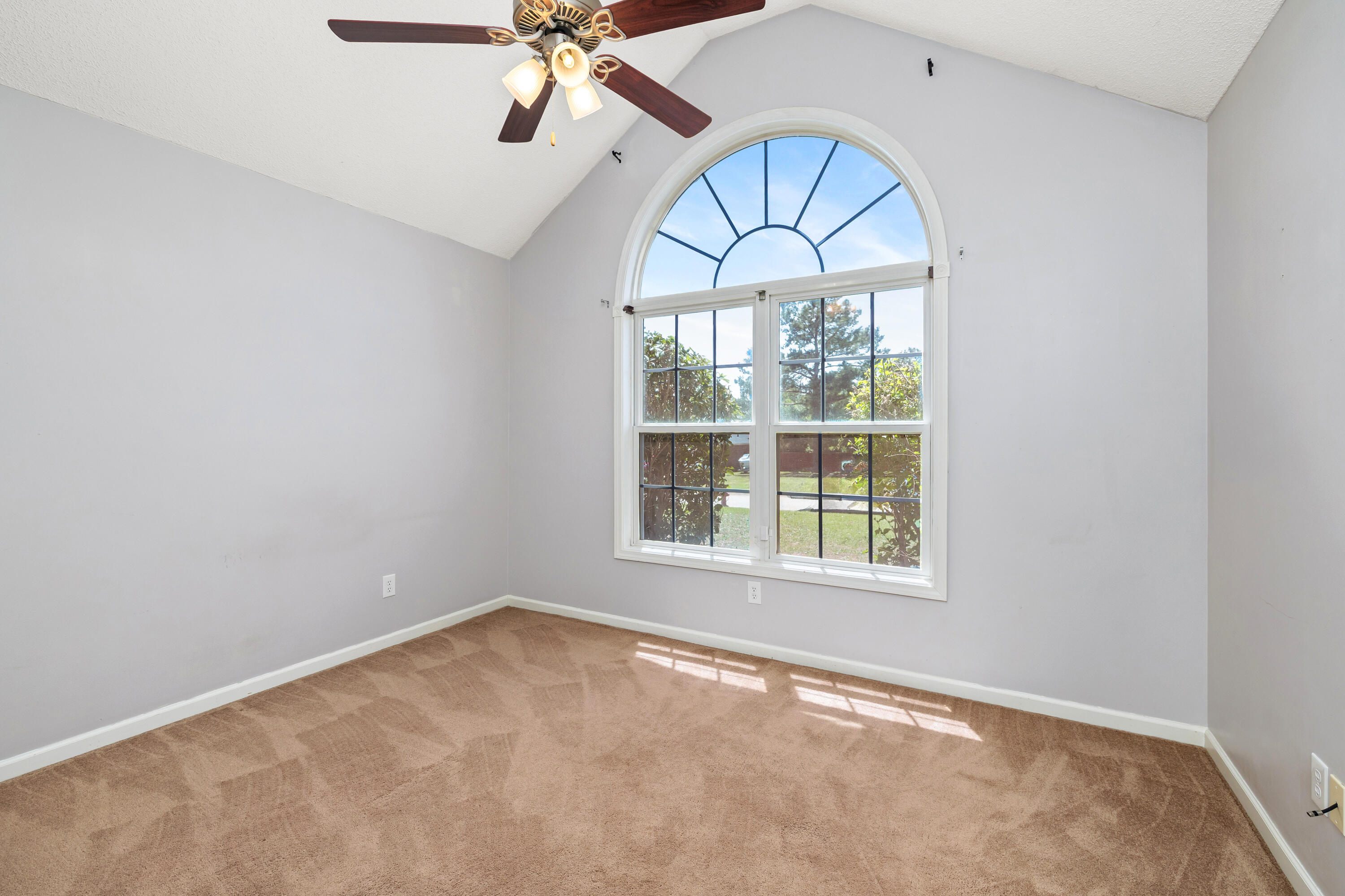 4260 Excursion Drive Dalzell, SC 29040 - Photo 9 of 27