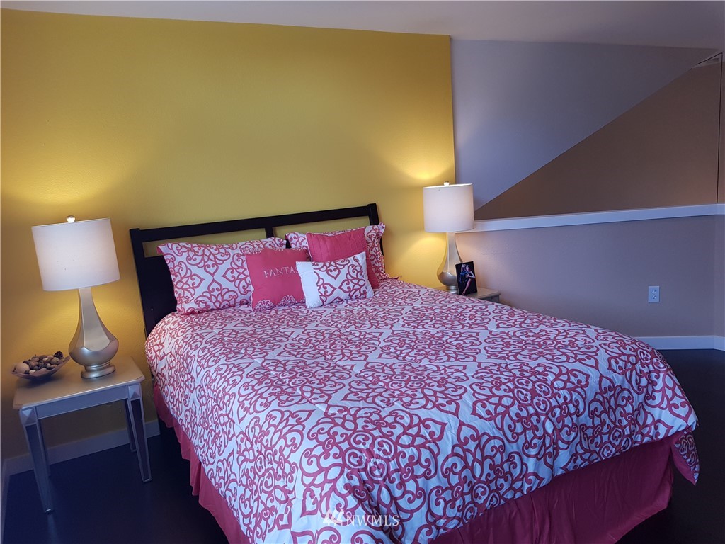 400 South 46th Place, Unit I Renton, WA 98055 - Photo 22 of 23