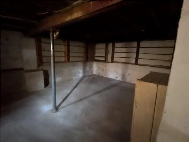 $52,000 | 2620 South 40th Terrace, Kansas City, KS 66106