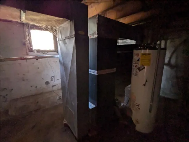 $52,000 | 2620 South 40th Terrace, Kansas City, KS 66106