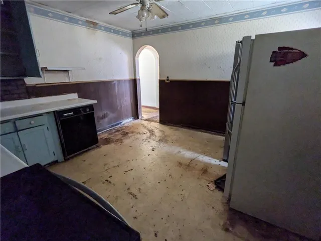 $52,000 | 2620 South 40th Terrace, Kansas City, KS 66106