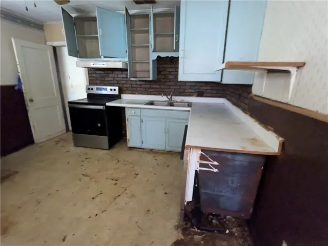 $52,000 | 2620 South 40th Terrace, Kansas City, KS 66106