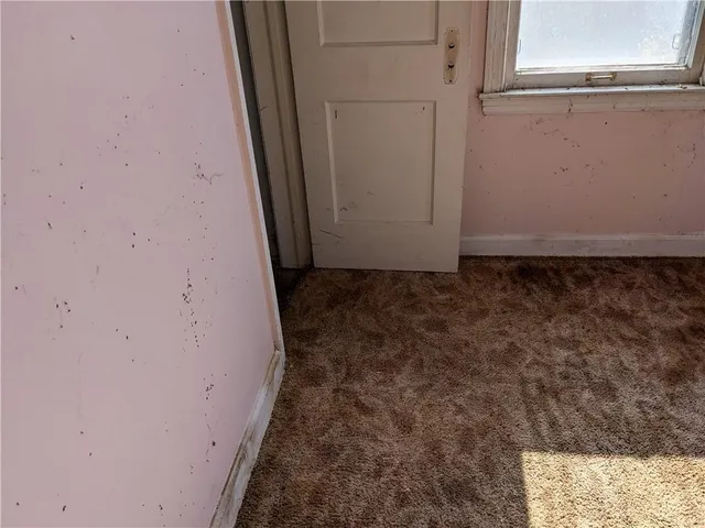 $52,000 | 2620 South 40th Terrace, Kansas City, KS 66106