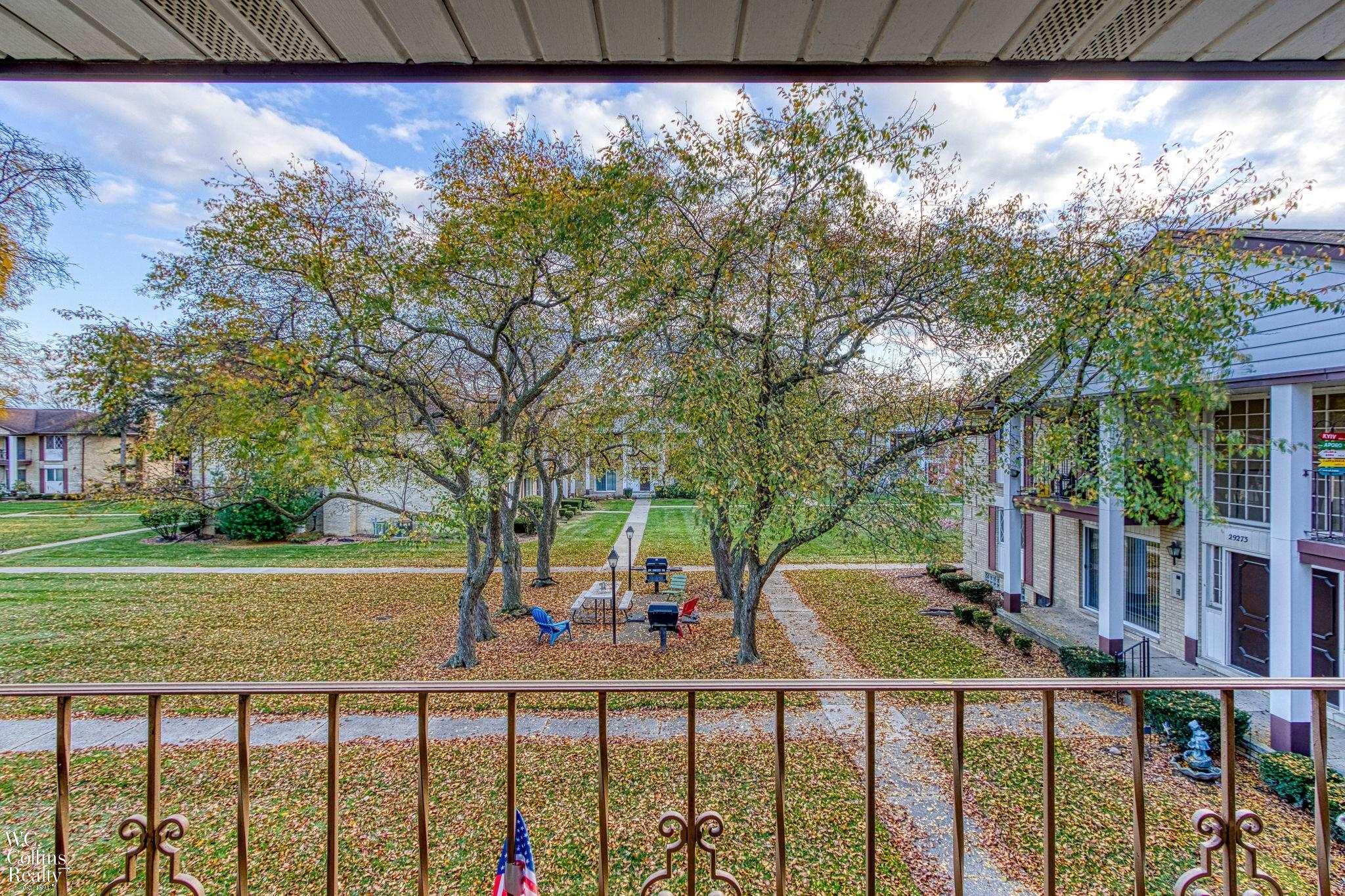 29281 Hayes Road Warren, MI 48088 - Photo 32 of 39