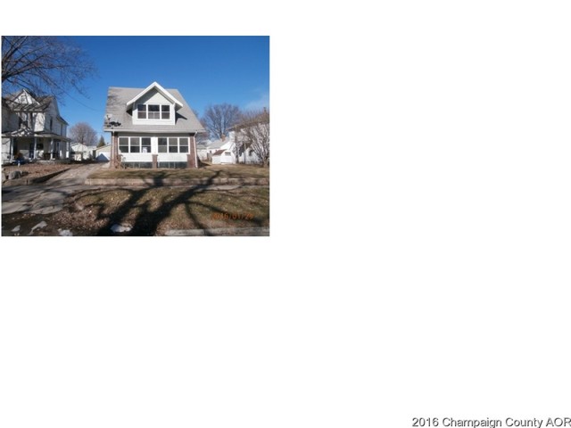 412 West Harrison Street Sullivan, IL 61951 - Photo 1 of 1 a view of a house with a big yard