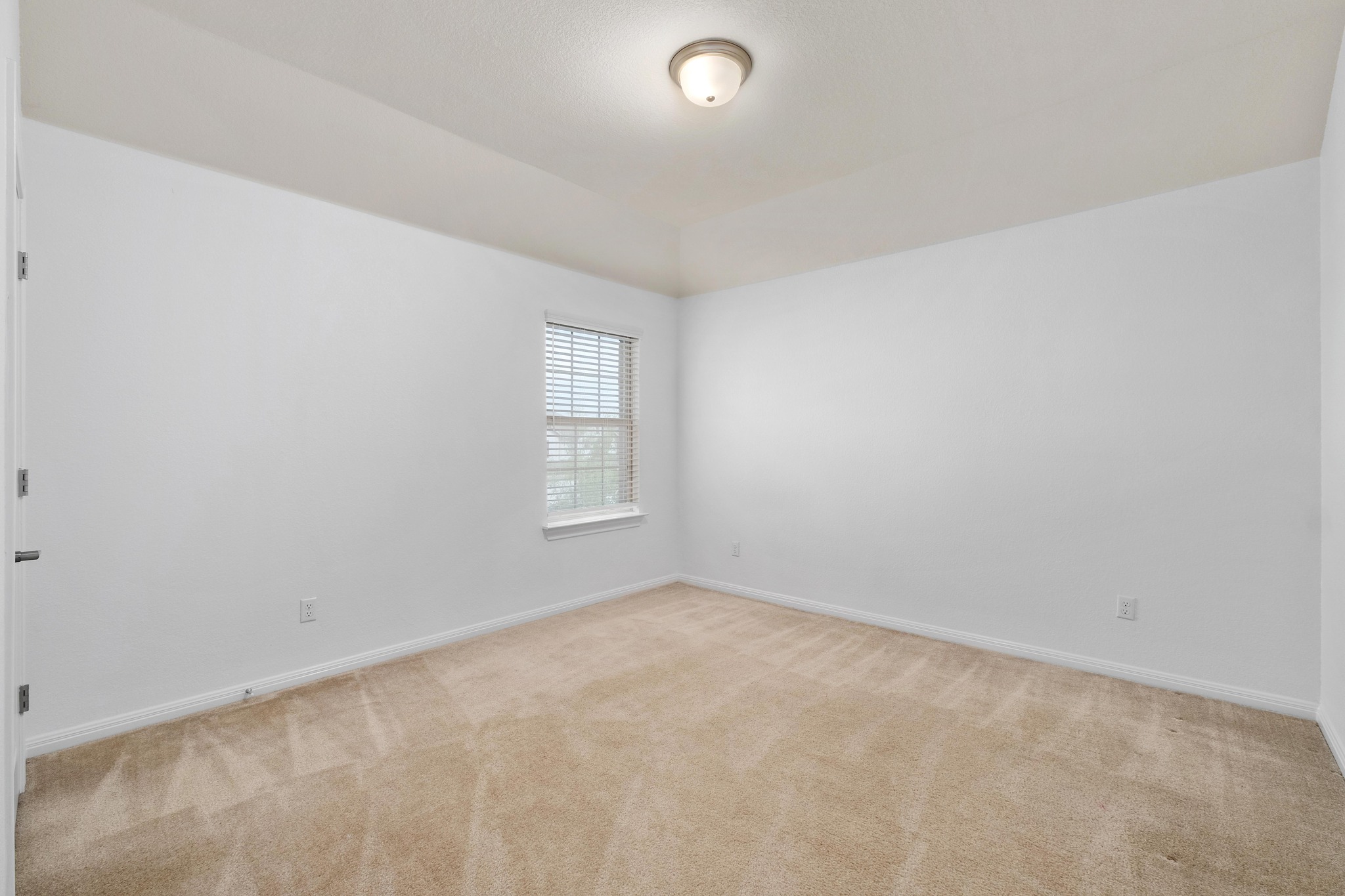 15905 Windroot Street Austin, TX 78728 - Photo 17 of 30 Bedroom with Ensuite