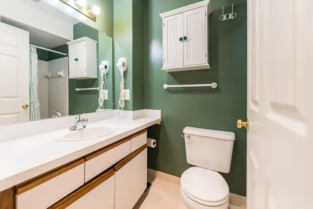 $329,000 | 2434 Mulberry Court, Ann Arbor, MI 48104