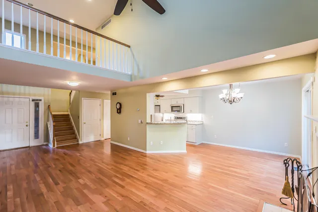 $329,000 | 2434 Mulberry Court, Ann Arbor, MI 48104