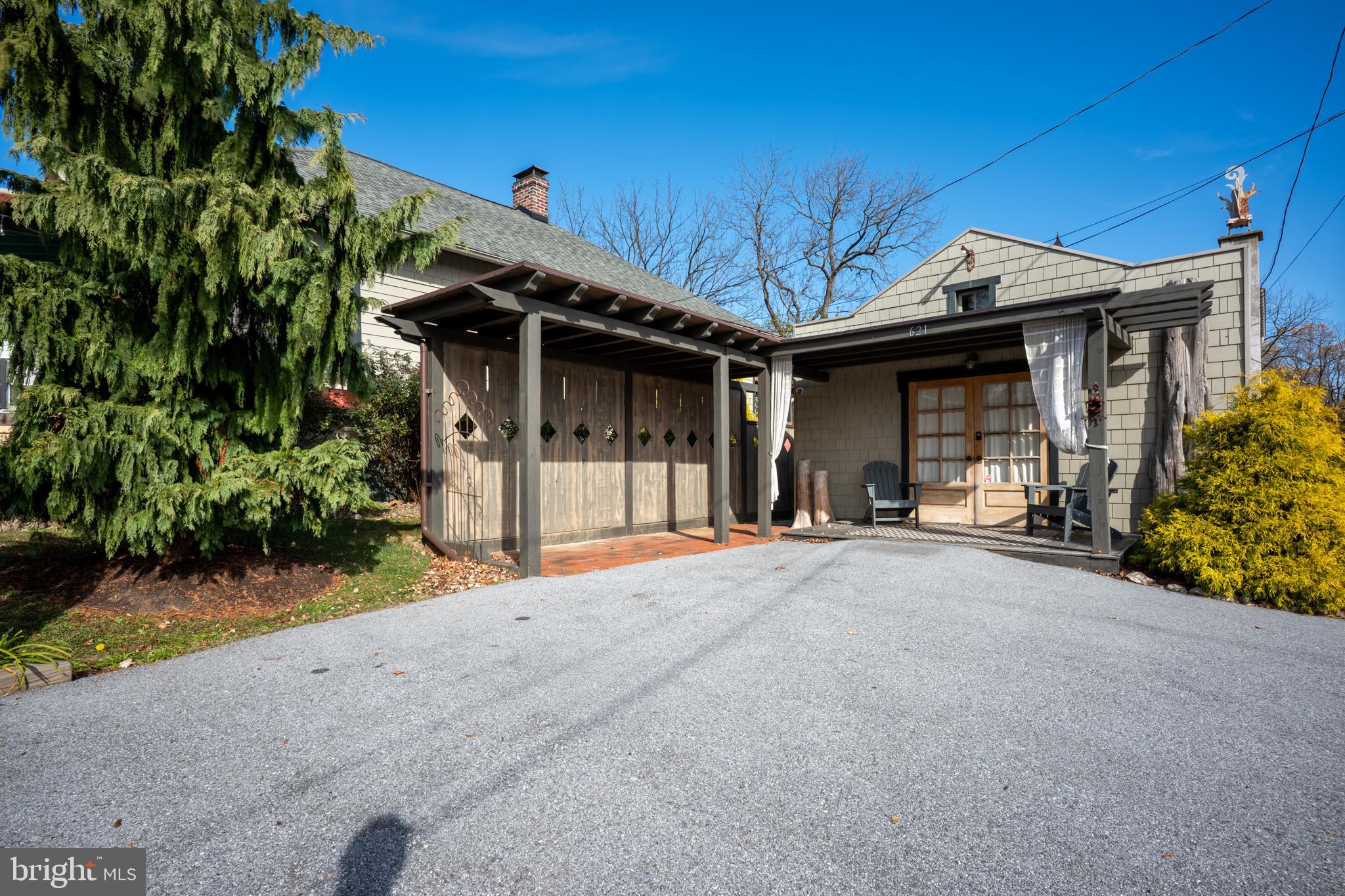 621 Sugars Bridge Road West Chester, PA 19380 - Photo 14 of 27 Studio Entrance & Parking