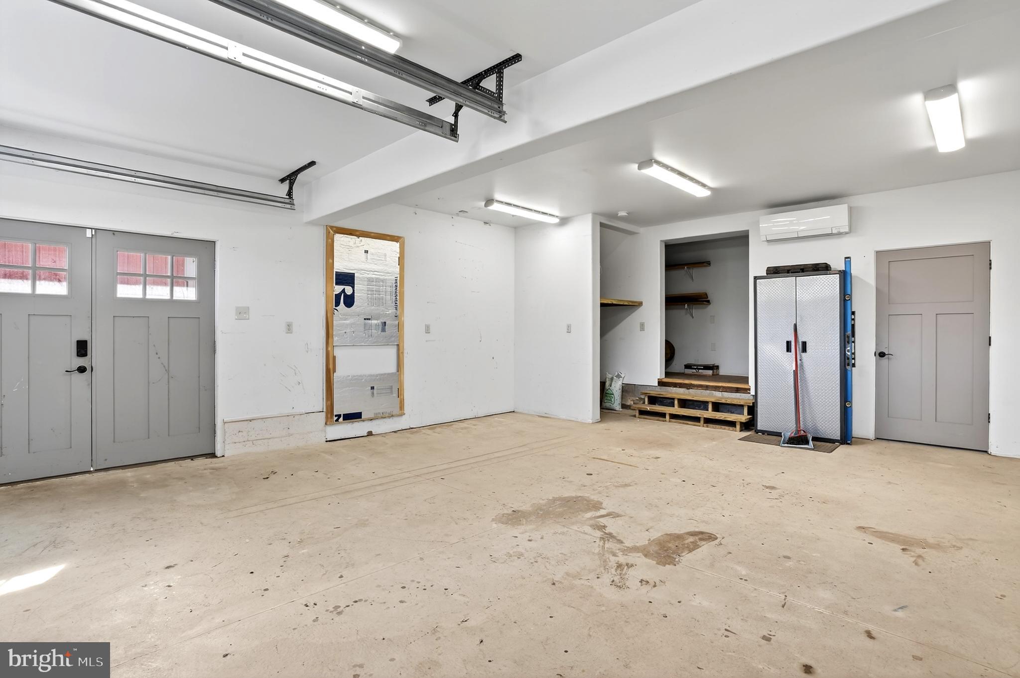 621 Sugars Bridge Road West Chester, PA 19380 - Photo 24 of 27 Garage