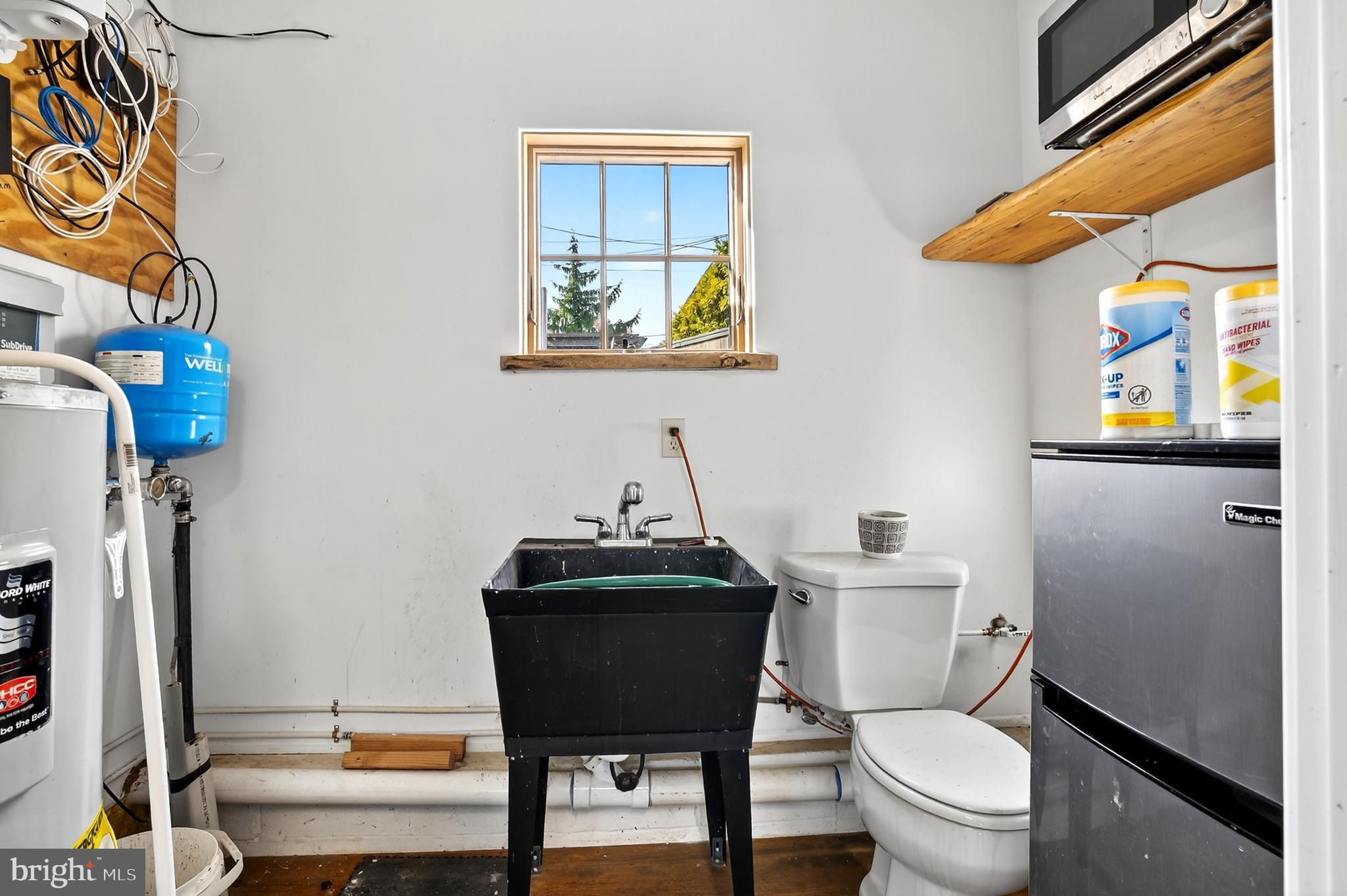 621 Sugars Bridge Road West Chester, PA 19380 - Photo 26 of 27 Garage