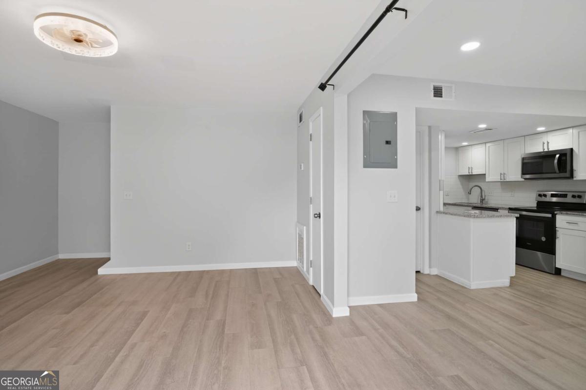 3549 Old Chamblee Tu Road, Unit J Atlanta, GA 30340 - Photo 6 of 20
