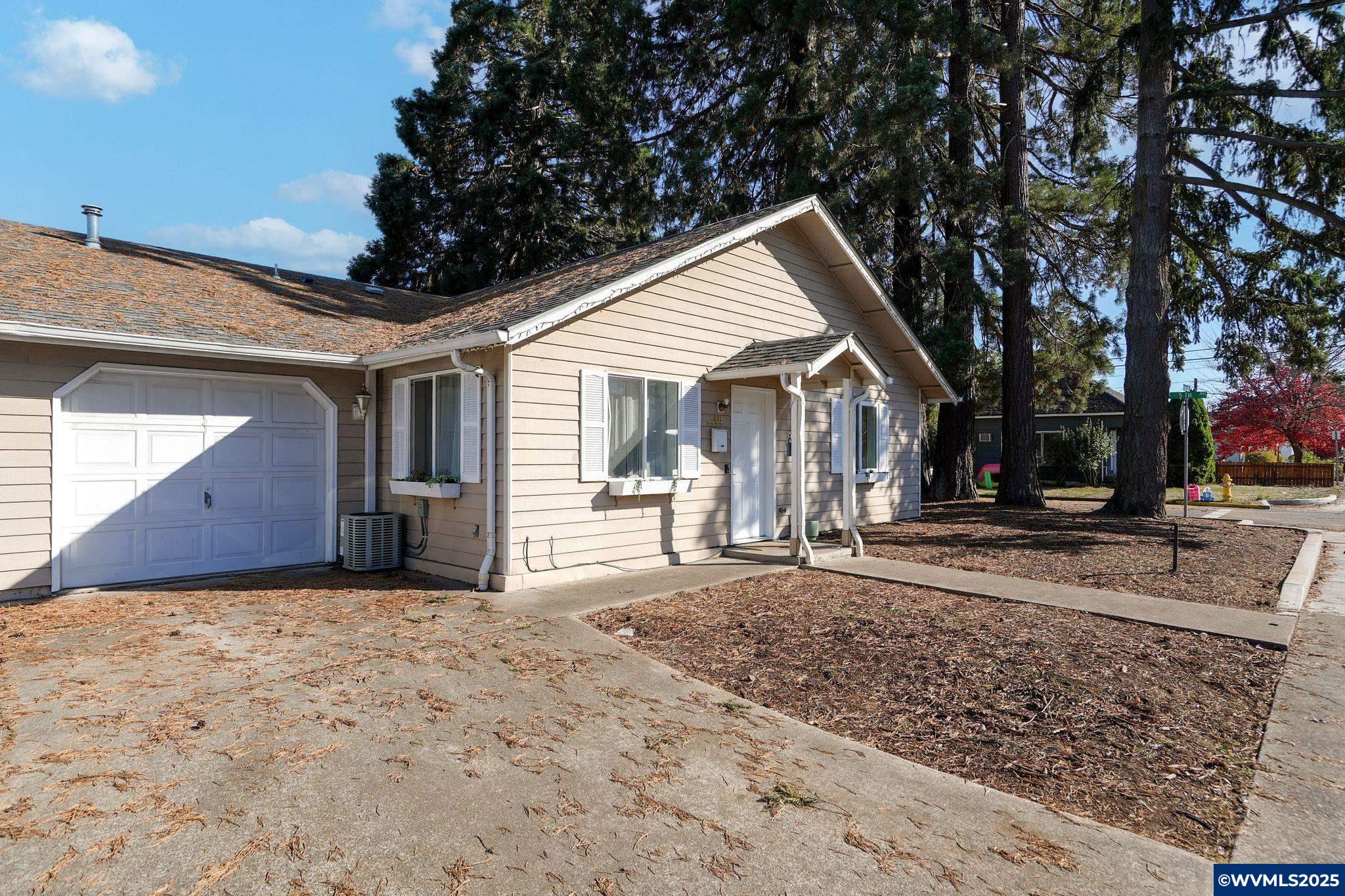 431 Southeast Geary Street Albany, OR 97321 - Photo 1 of 26