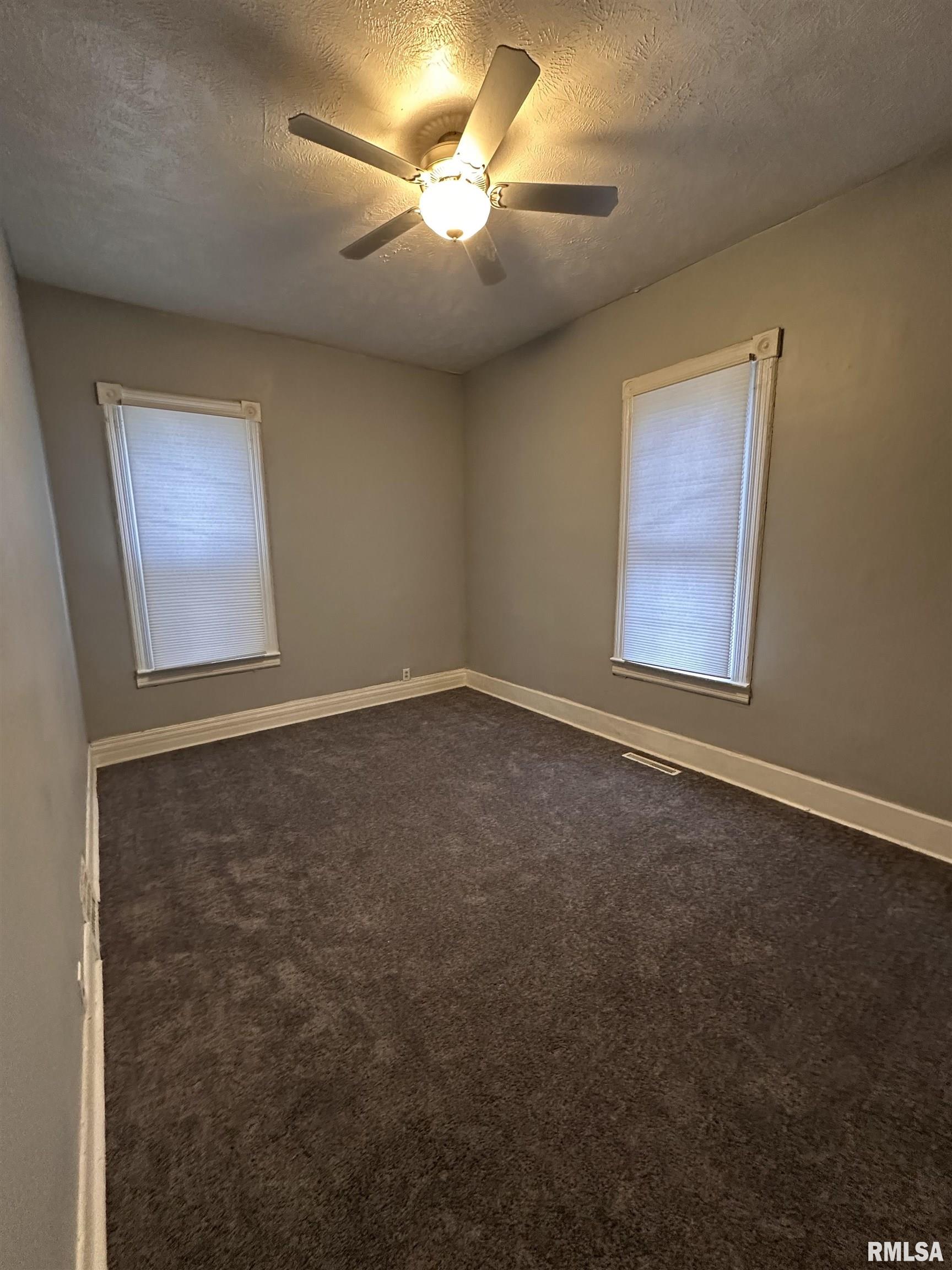 1304 South Walnut Street Springfield, IL 62704 - Photo 6 of 10