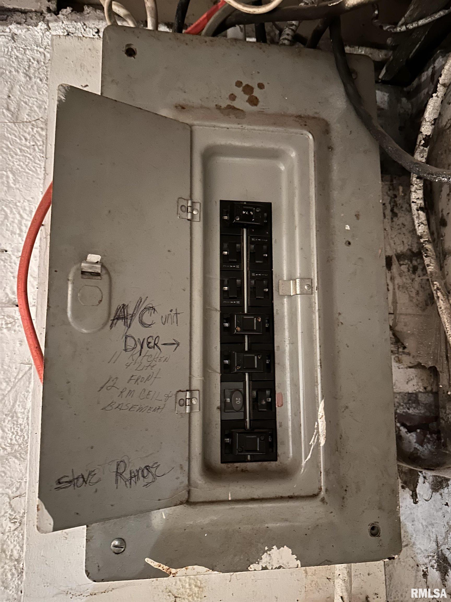 1304 South Walnut Street Springfield, IL 62704 - Photo 10 of 11