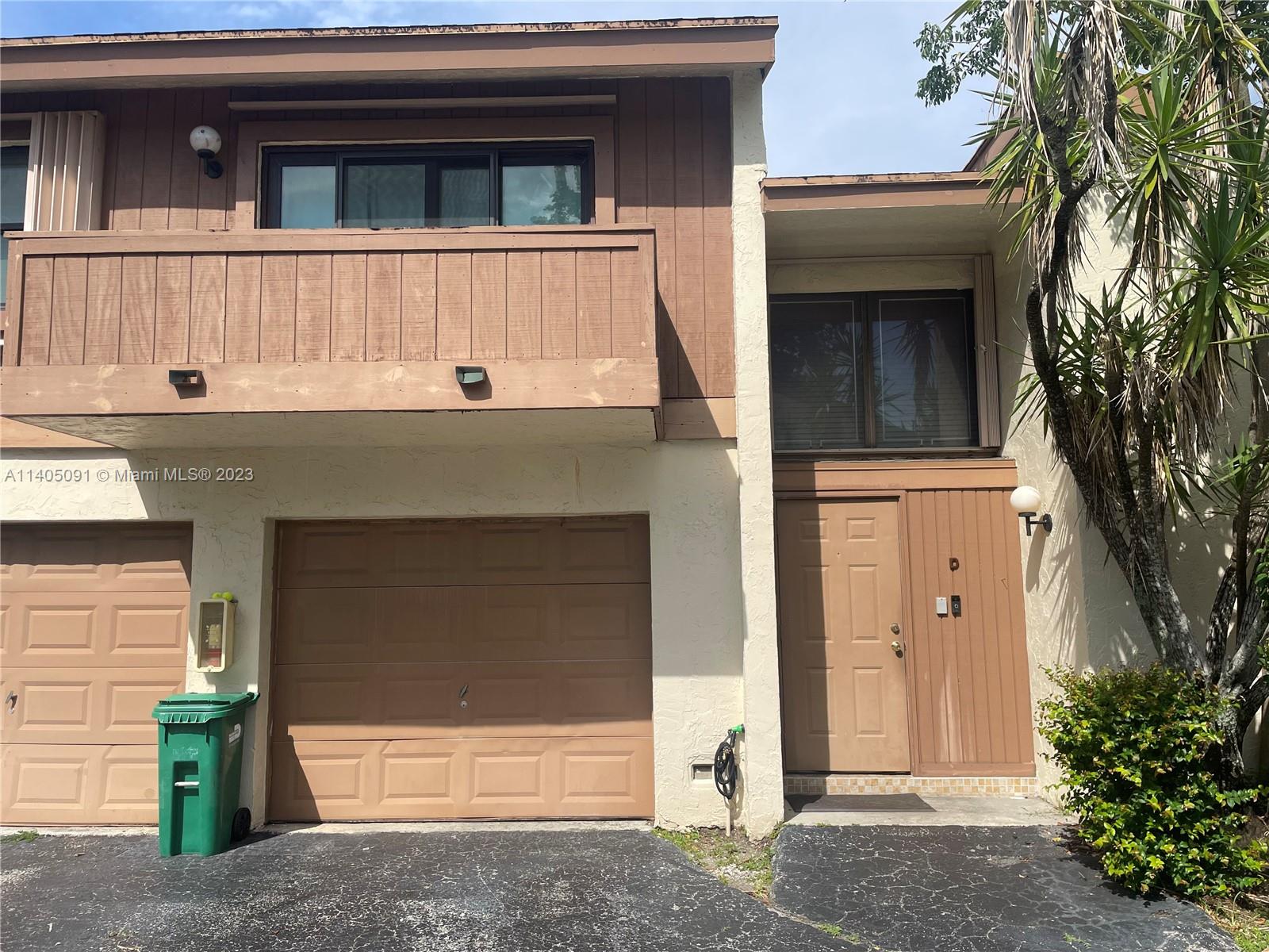 11487 Southwest 109th Road, Unit 17D Miami, FL 33176 - Photo 1 of 1 Gallery Image 1