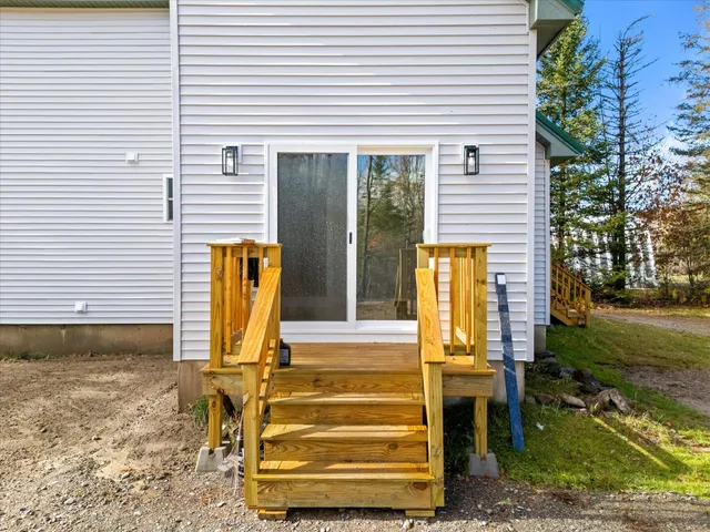 $389,900 | 296 Western Avenue, Dixmont, ME 04932