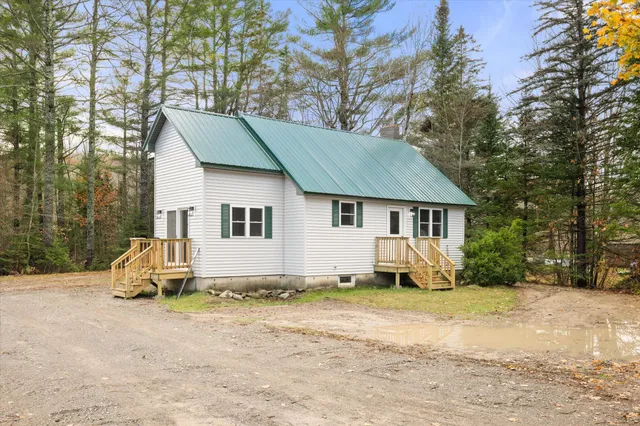 $389,900 | 296 Western Avenue, Dixmont, ME 04932