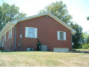 115 Broom Factory Road Greeneville, TN 37743 - Photo 10 of 11 DriveIn Basement North End