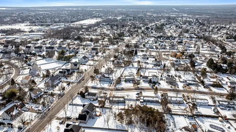 $480,000 | 392 Suburban Drive, Toms River, NJ 08753