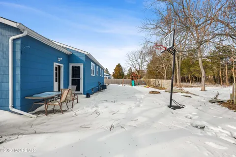 $480,000 | 392 Suburban Drive, Toms River, NJ 08753