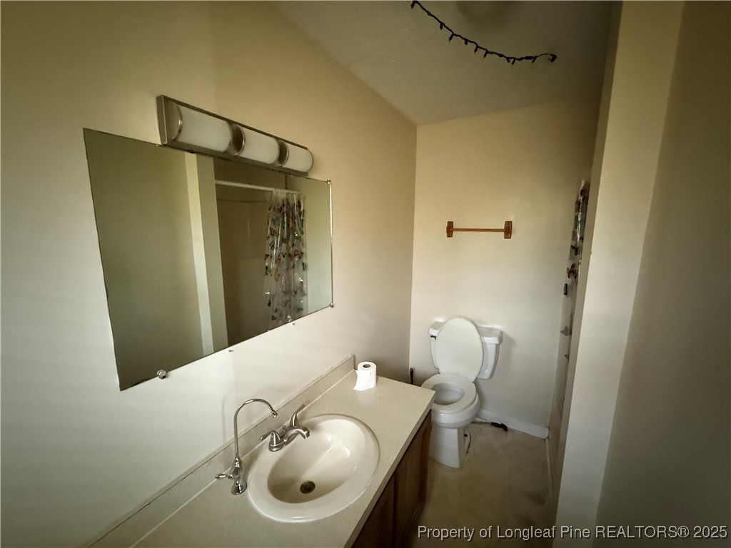 2302 Odom Road Hope Mills, NC 28348 - Photo 3 of 10