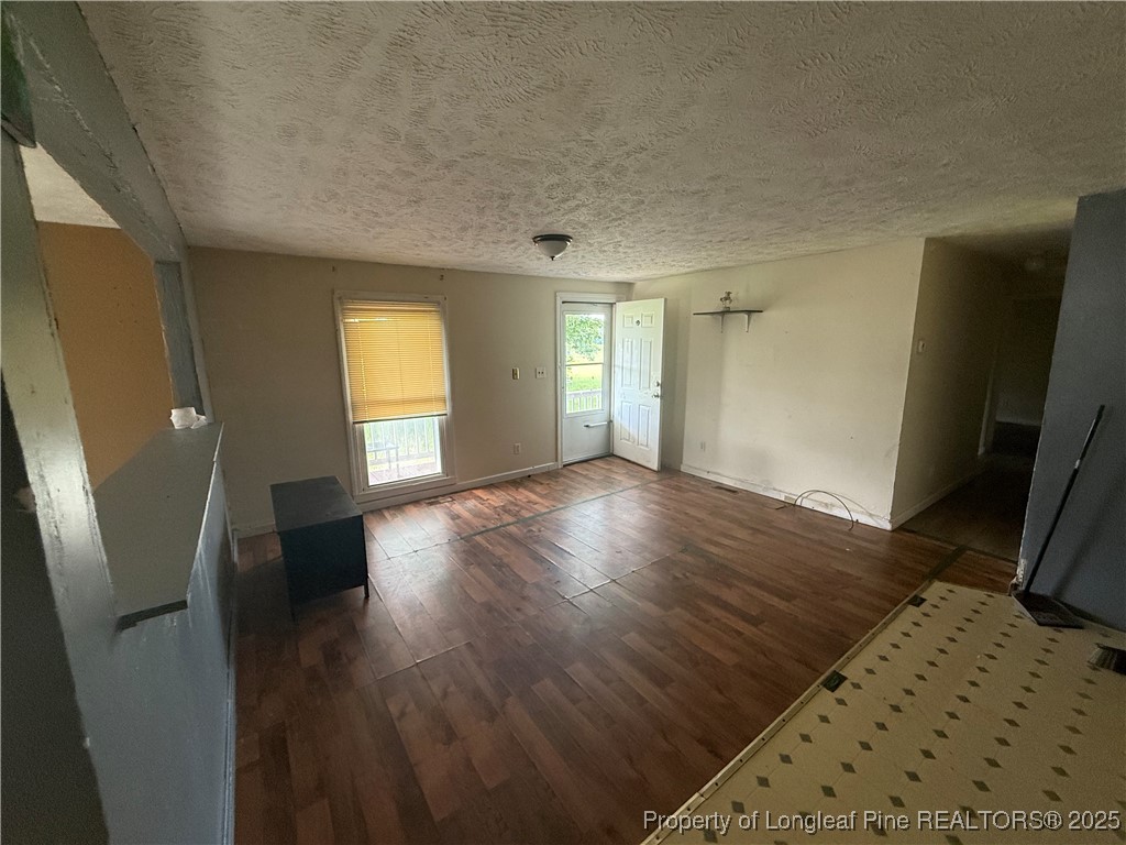2302 Odom Road Hope Mills, NC 28348 - Photo 5 of 10