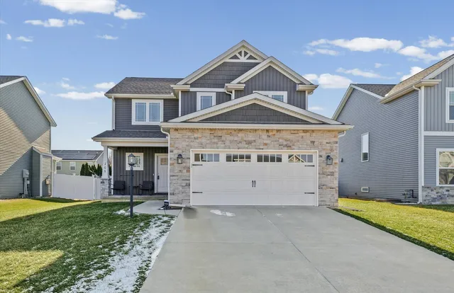 $425,000 | 205 Gailardio, Savoy, IL 61874