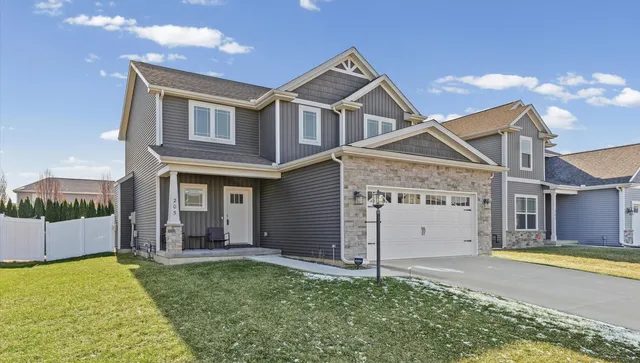 $425,000 | 205 Gailardio, Savoy, IL 61874
