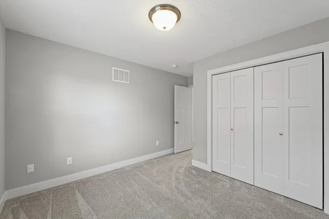 $425,000 | 205 Gailardio, Savoy, IL 61874