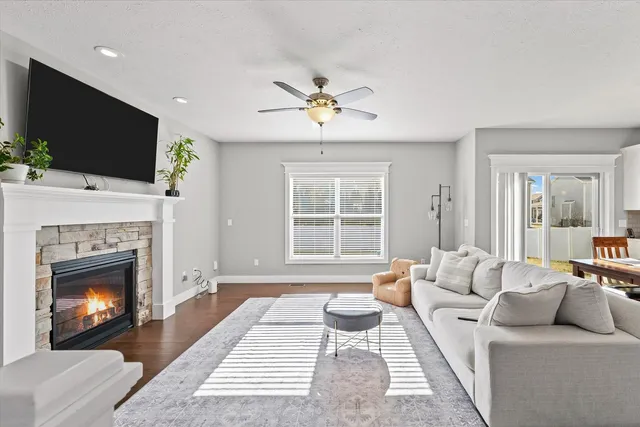 $425,000 | 205 Gailardio, Savoy, IL 61874