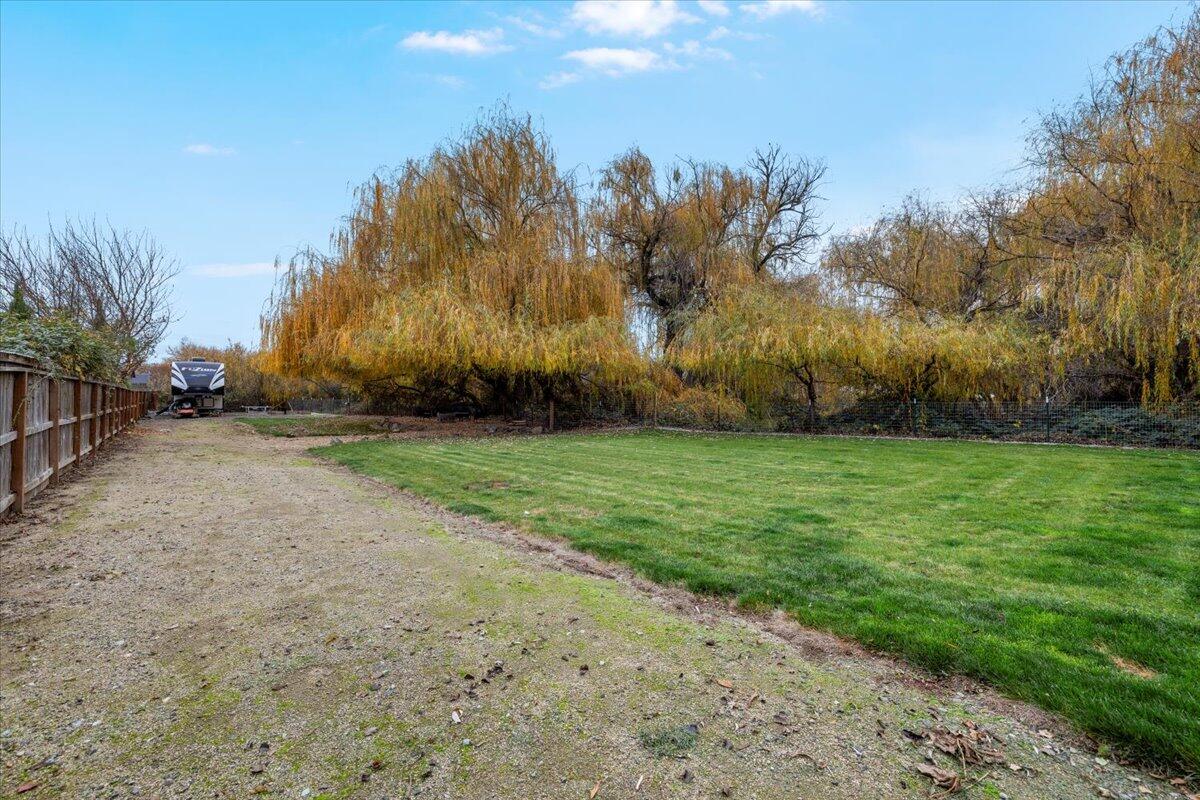 3285 Springbrook Road Medford, OR 97504 - Photo 28 of 46 1