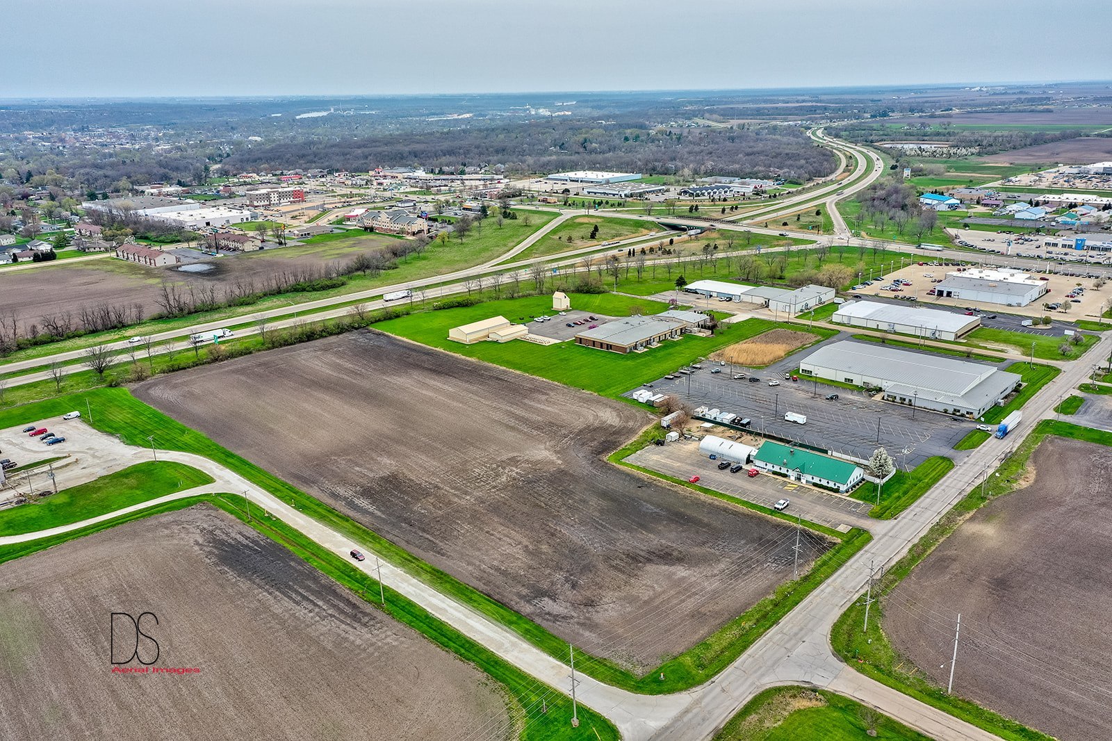 0 East Stevenson Road Ottawa, IL 61350 - Photo 9 of 10 view of a tennis court