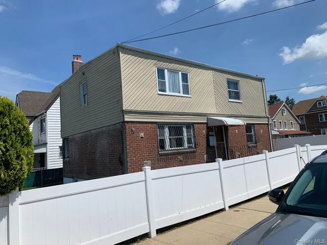 a view of a large white building