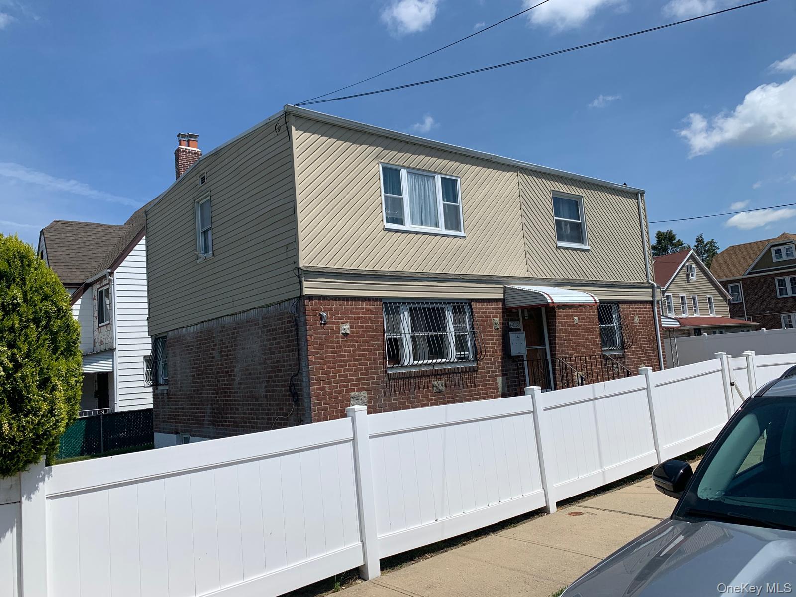 a view of a large white building