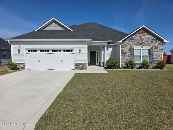 $2,150 | 312 Wood House Drive, Jacksonville, NC 28546