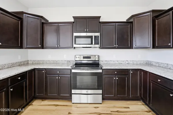 $2,150 | 312 Wood House Drive, Jacksonville, NC 28546